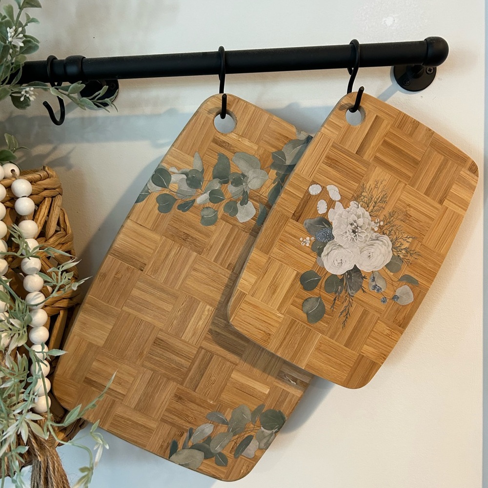 Decorative cutting boards set of 2